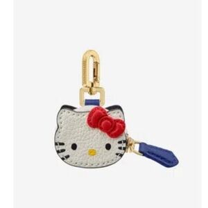 Maison de Sabre The SABRÉMOJI™ Hello Kitty Charm